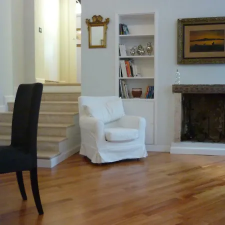 Apartment Via Giulia Beautiful Historic Centre *
