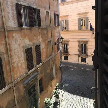 Via Giulia Beautiful Historic Centre *
